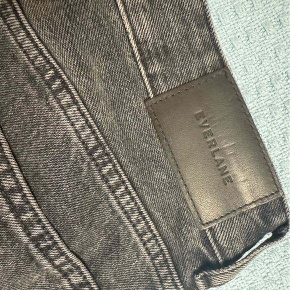 Everlane The Curvy 90’s Cheeky Straight Leg Jeans in Faded Black - Size 27 Crop - Picture 7 of 11